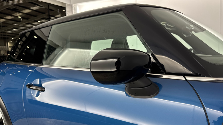 MINI Hatchback 1.5 Cooper Sport Premium 3dr Auto Petrol Hatchback